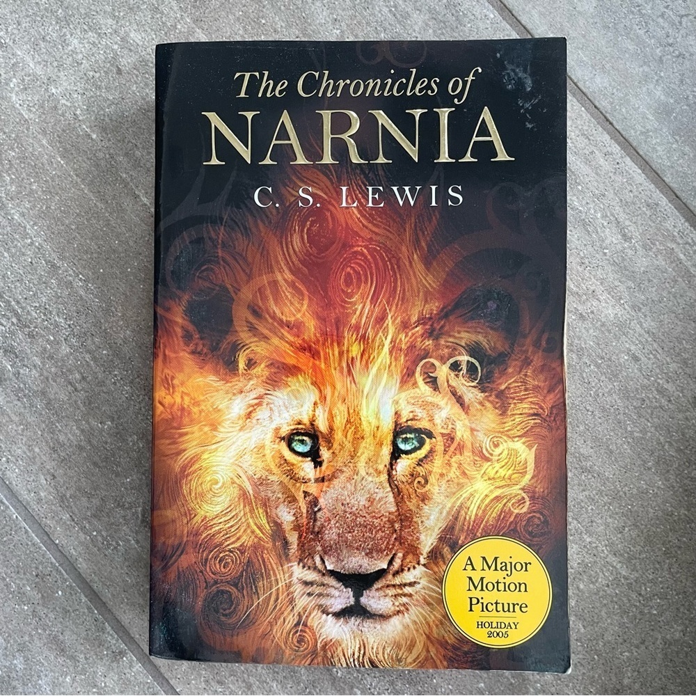The Chronicles of Narnia C.S. Lewis Paperback Book